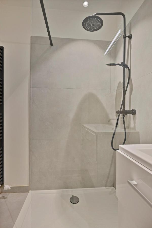Cosy Apartments @ City Center Anversa Esterno foto